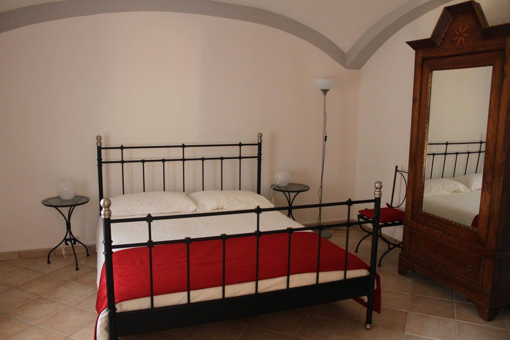B&B Bricco Fiore Briaglia Habitación foto