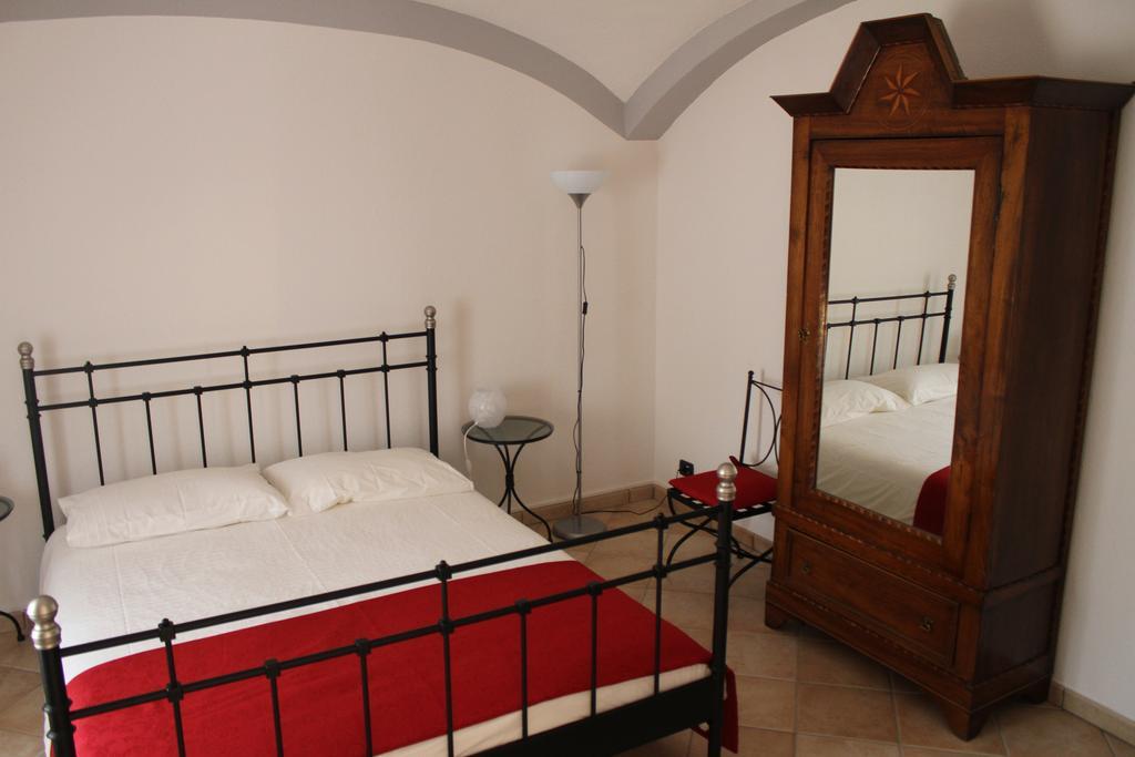 B&B Bricco Fiore Briaglia Habitación foto